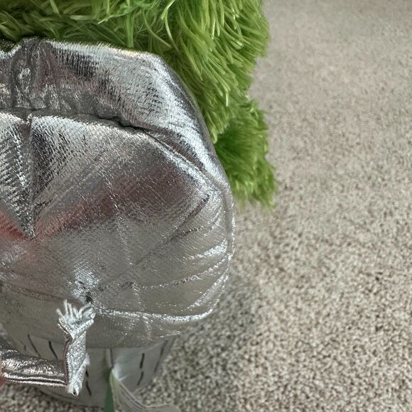 GUND Sesame Street Oscar the Grouch 10" Plush - Picture 4 of 7